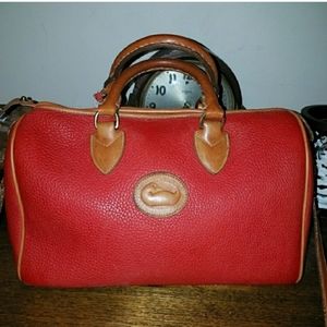 VINTAGE DOONEY & BOURKE pretag LGE R38 AWL